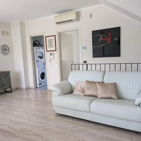 Elegante E Indipendente Apartman